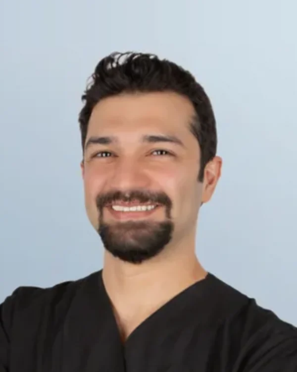 Dr. Siavash Abbasgholizadeh — Oral & Maxillofacial Surgeon · Dentfix, Şişli, Istanbul